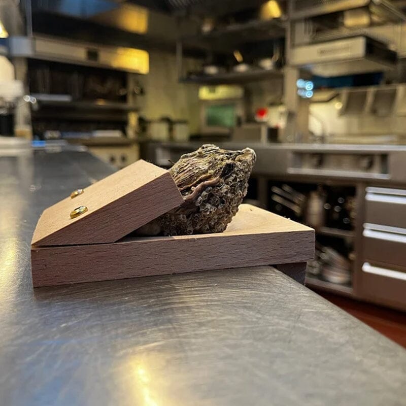 Oyster Opening Clamp