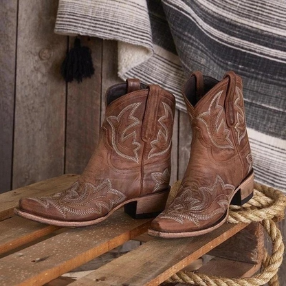 Stylish embroidered leather cowboy boots - Laurice