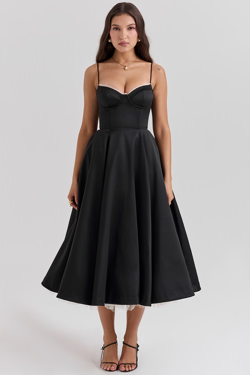 Vanna - Elegant satin party dress
