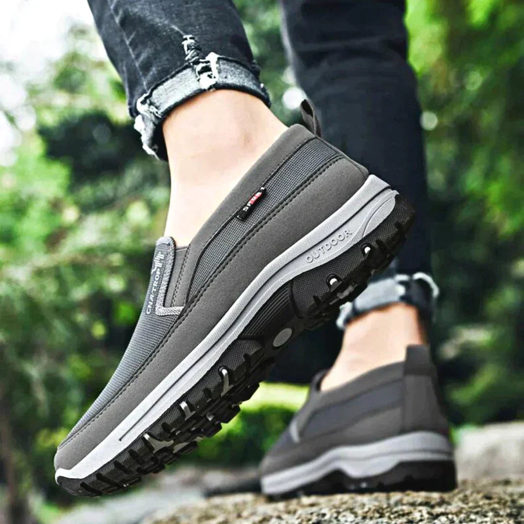 WOLF️ - Orthopedic Hiking Shoes