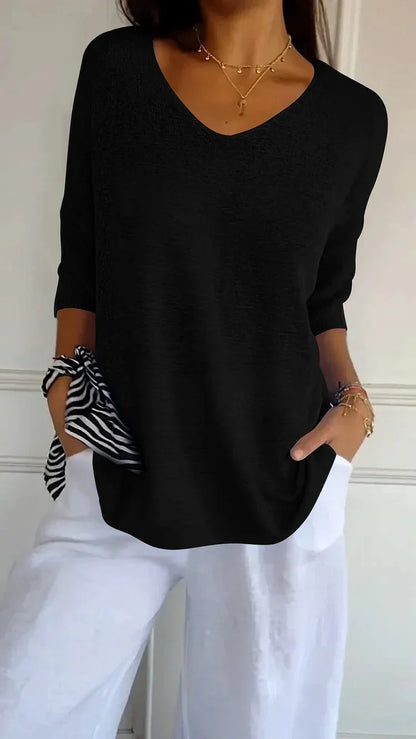 Mia - Cozy Top with Knitted V-Neck
