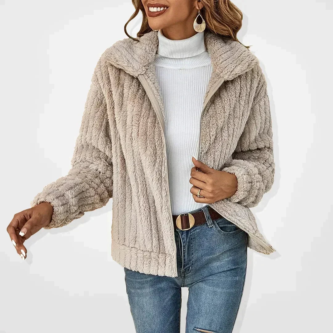 Phoebe - Stylish Plushy Cardigan