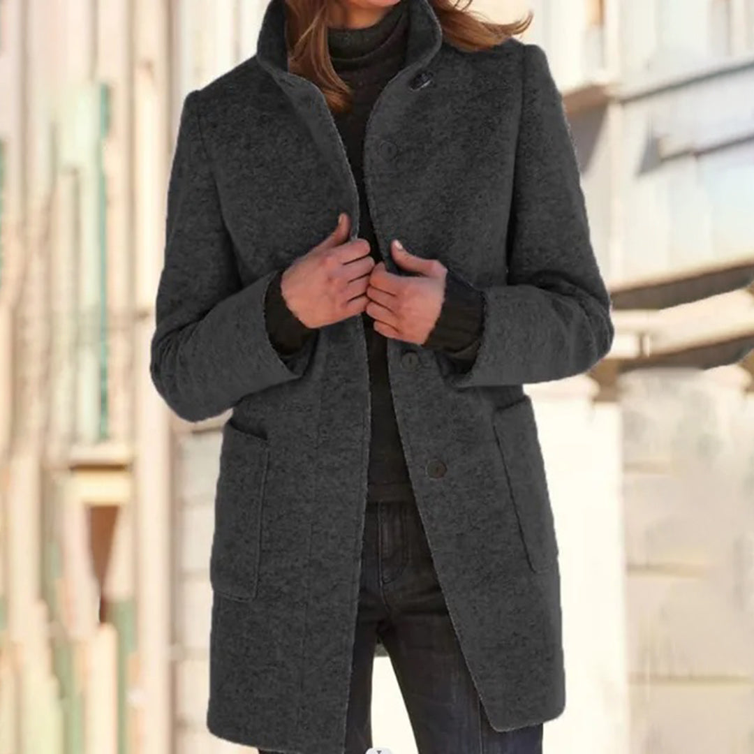 DONATIENNE - Luxurious and comfortable women's coat for ultimate warmth