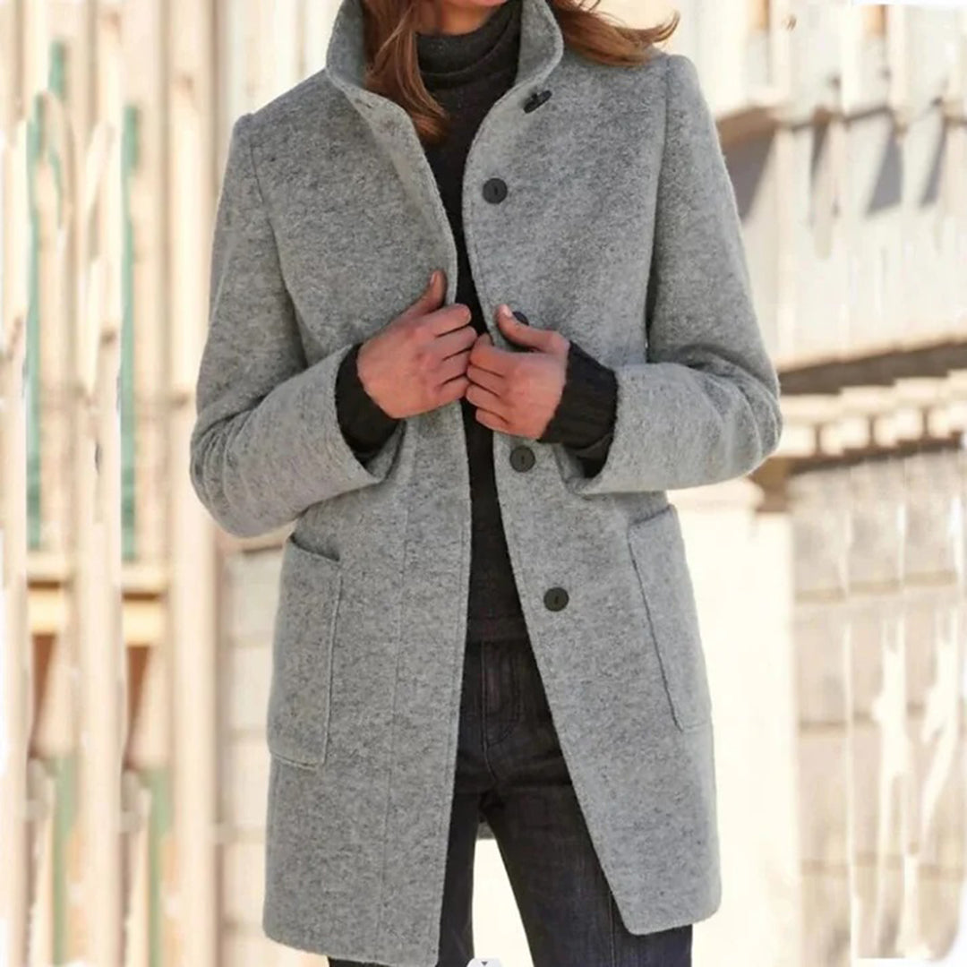 DONATIENNE - Luxurious and comfortable women's coat for ultimate warmth