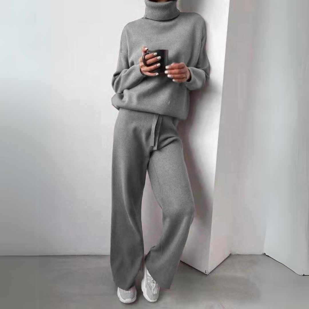 Anna - Elegant Set with Sweater