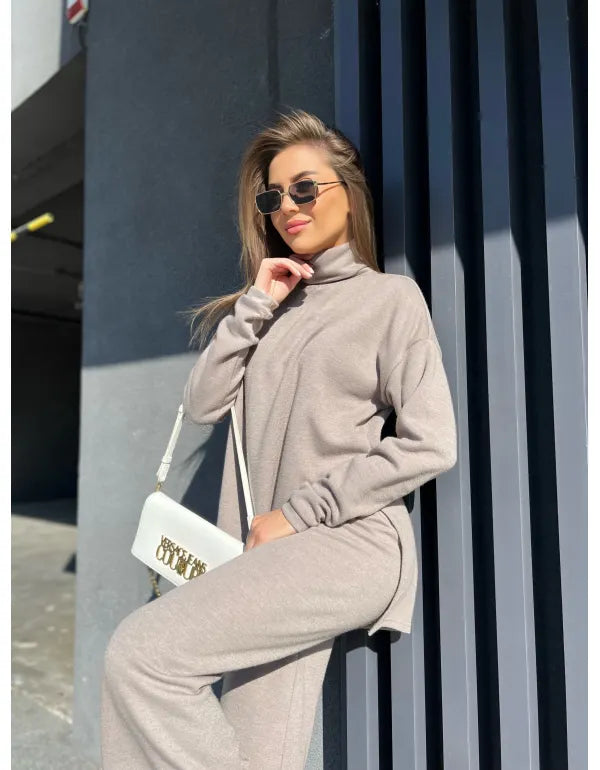 Ella - Cozy Couture Knitted Set