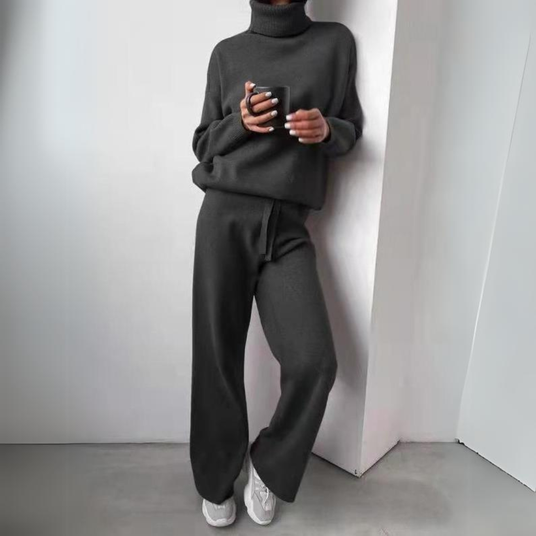 Anna - Elegant Set with Sweater