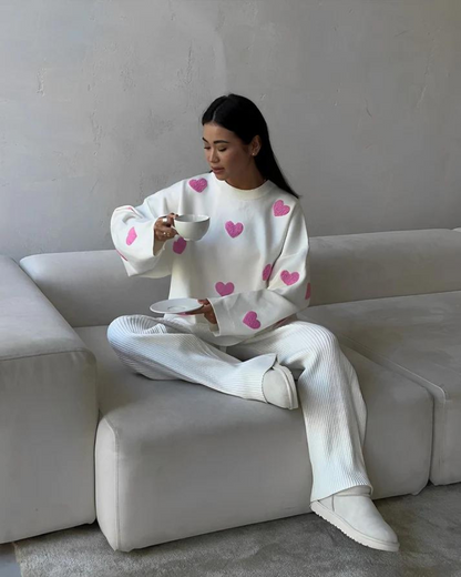 Claire - Love Embroidery Sweater