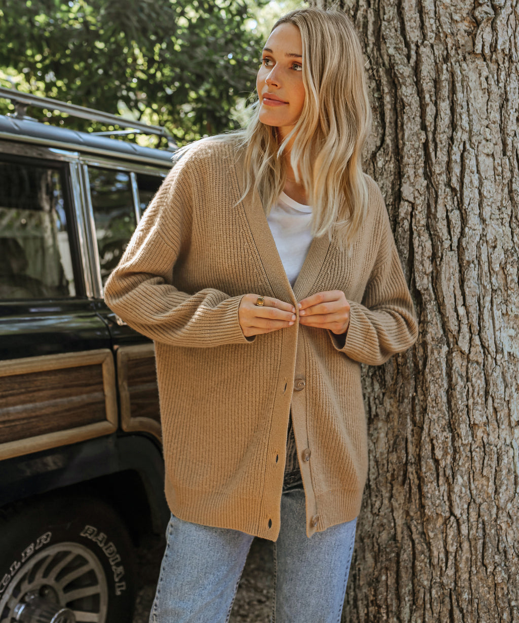 Lucy - Elegant Cashmere Cardigan