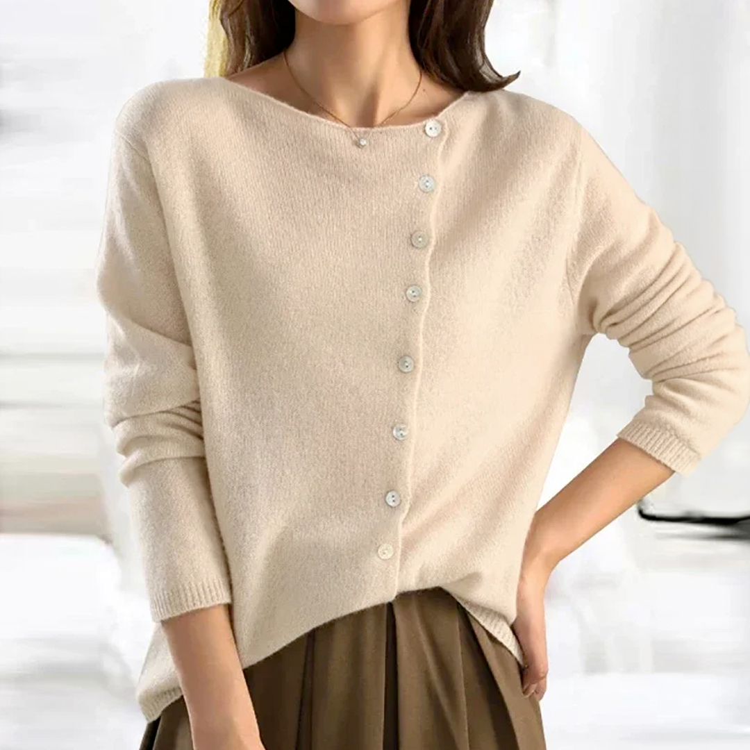Emma - Casual Button Sweater
