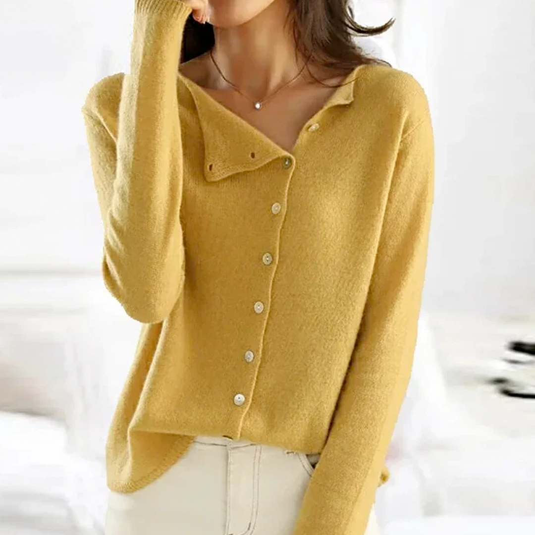 Emma - Casual Button Sweater