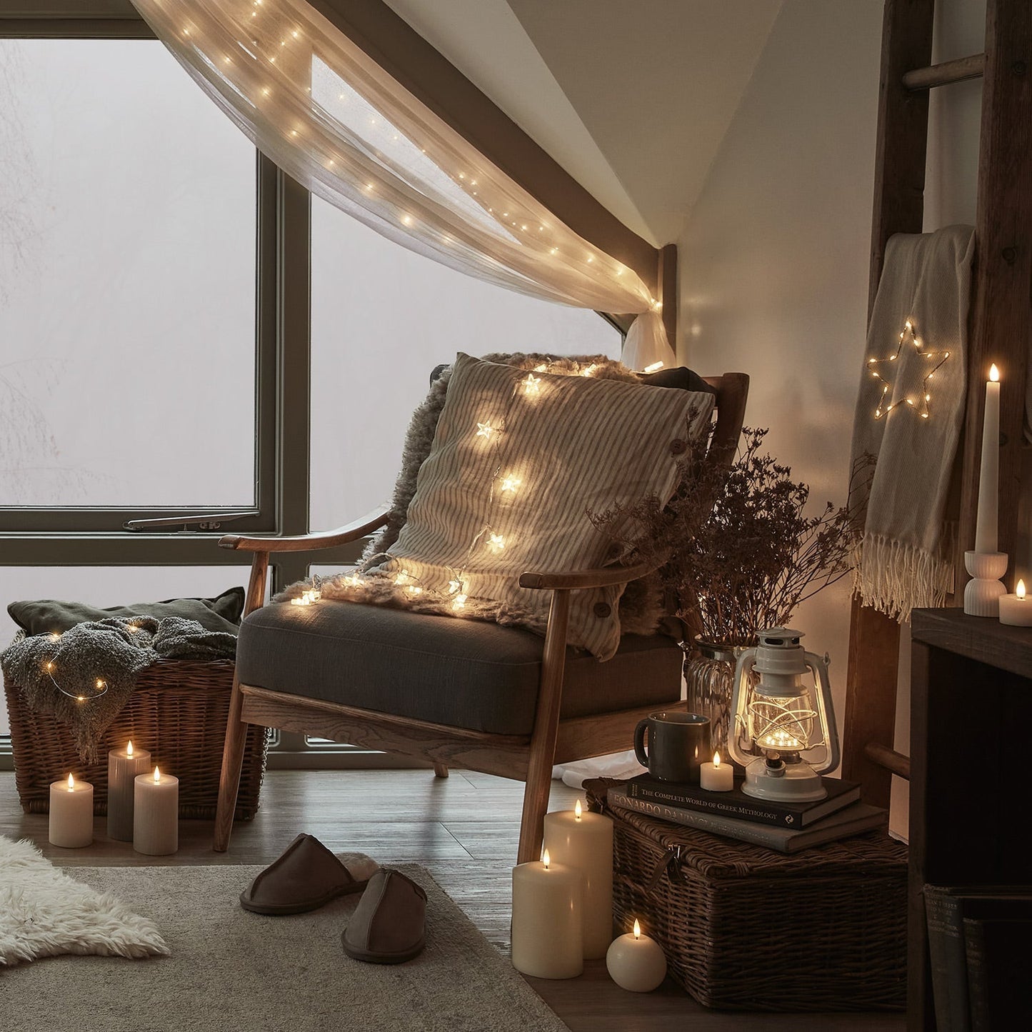 Nzmarket LED Star Indoor Fairy Lights – Warm White, Clear Wire