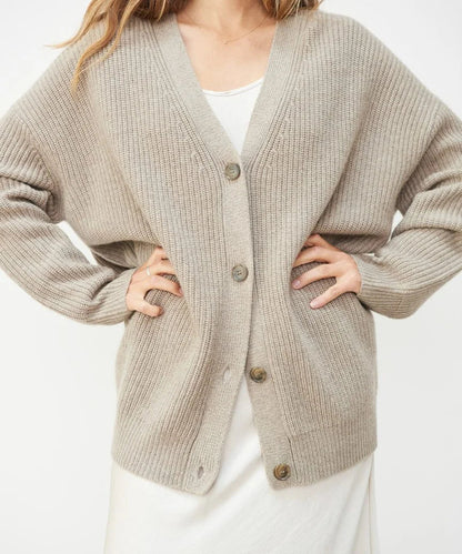 Lucy - Elegant Cashmere Cardigan