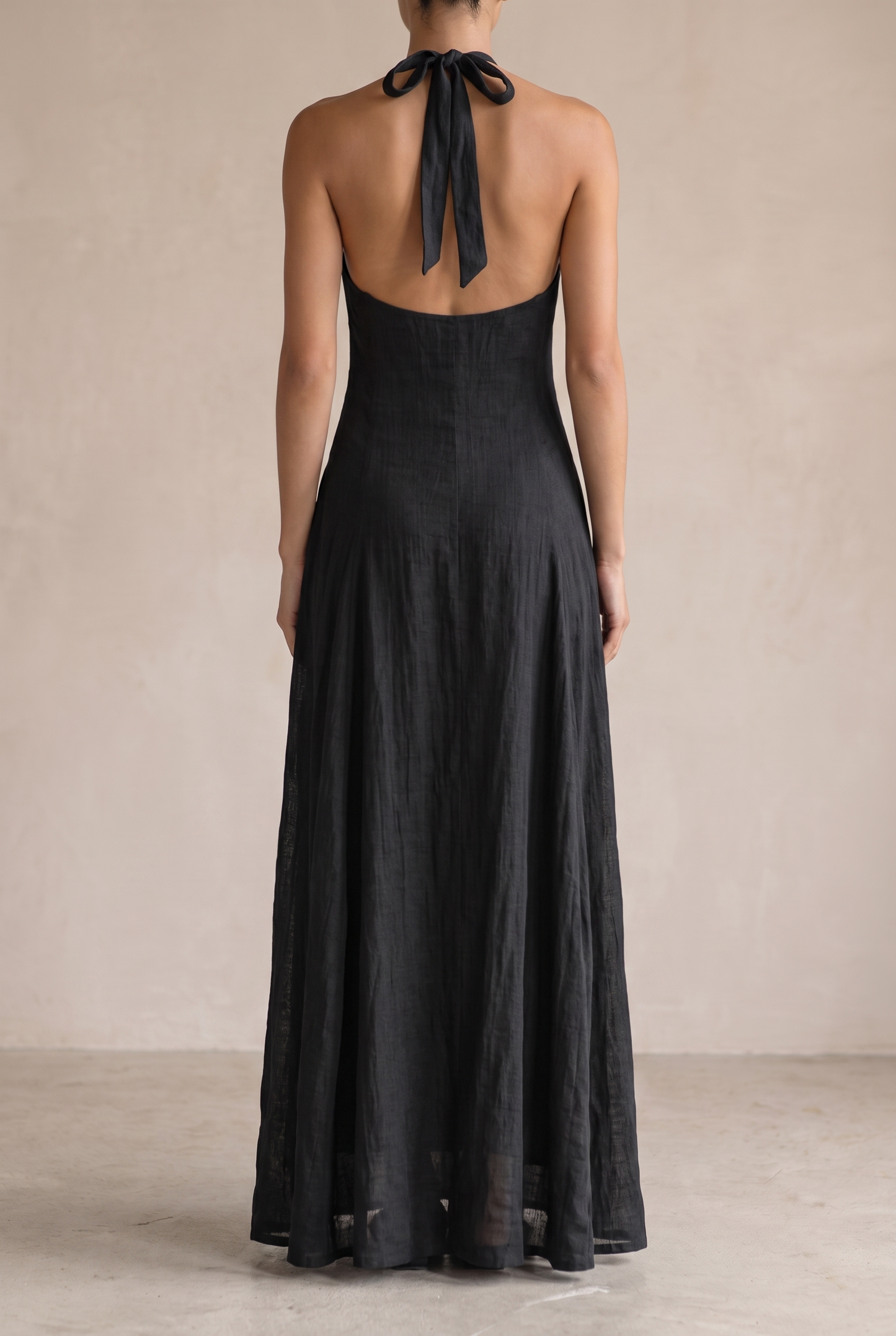 Women's Minimalist Linen Blend Halter Neck Sleeveless Maxi Dress