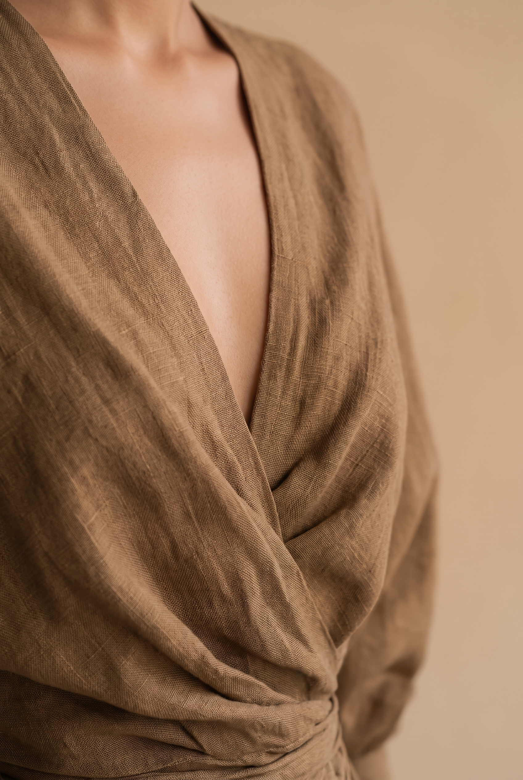 Women's Minimalist V-neck Linen Blend Maxi Dress