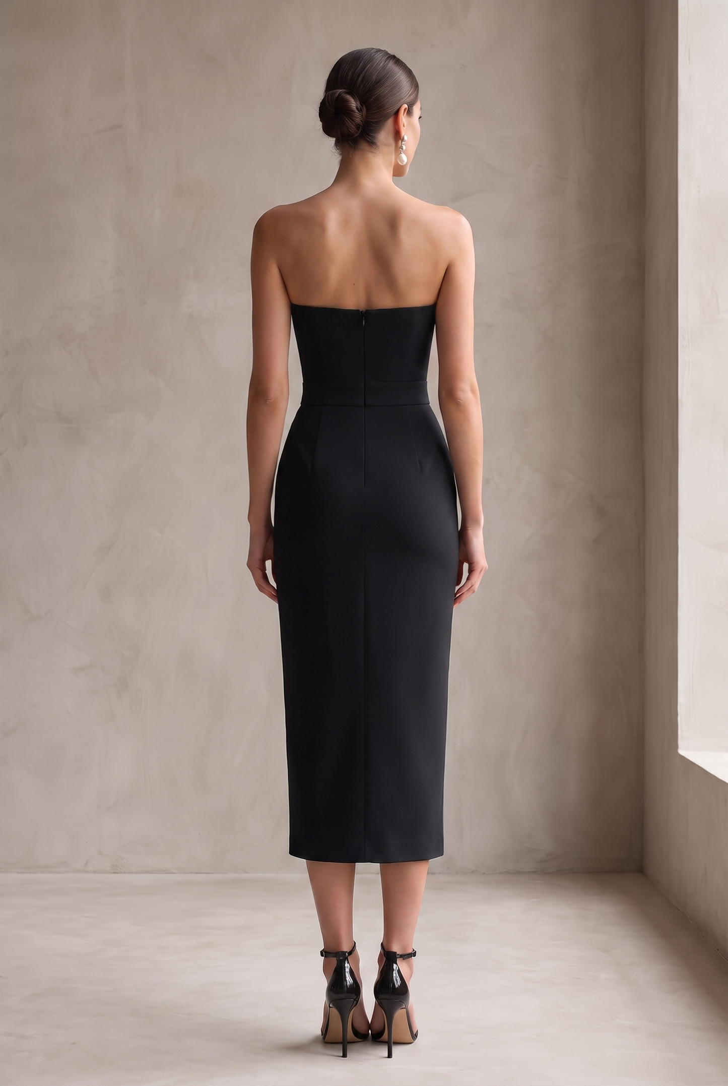 Women's Elegant Black Stretch Strapless Bodycon Midi Dress