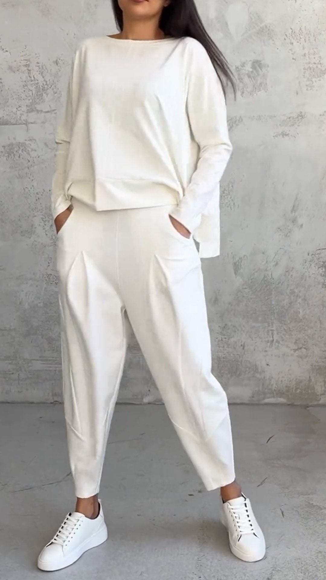 Daria - Comfortable Complete Set with Crew Neck