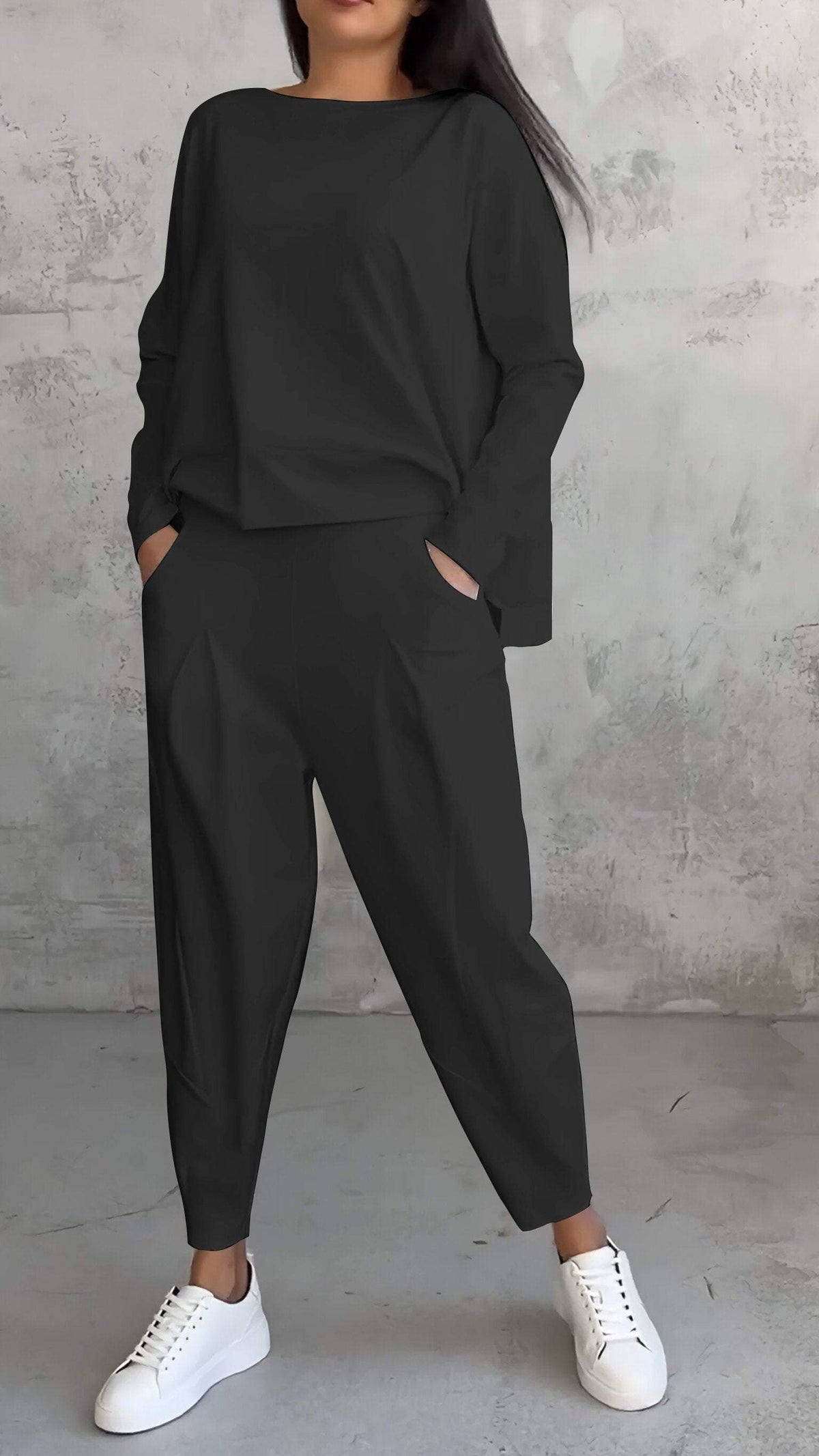 Daria - Comfortable Complete Set with Crew Neck