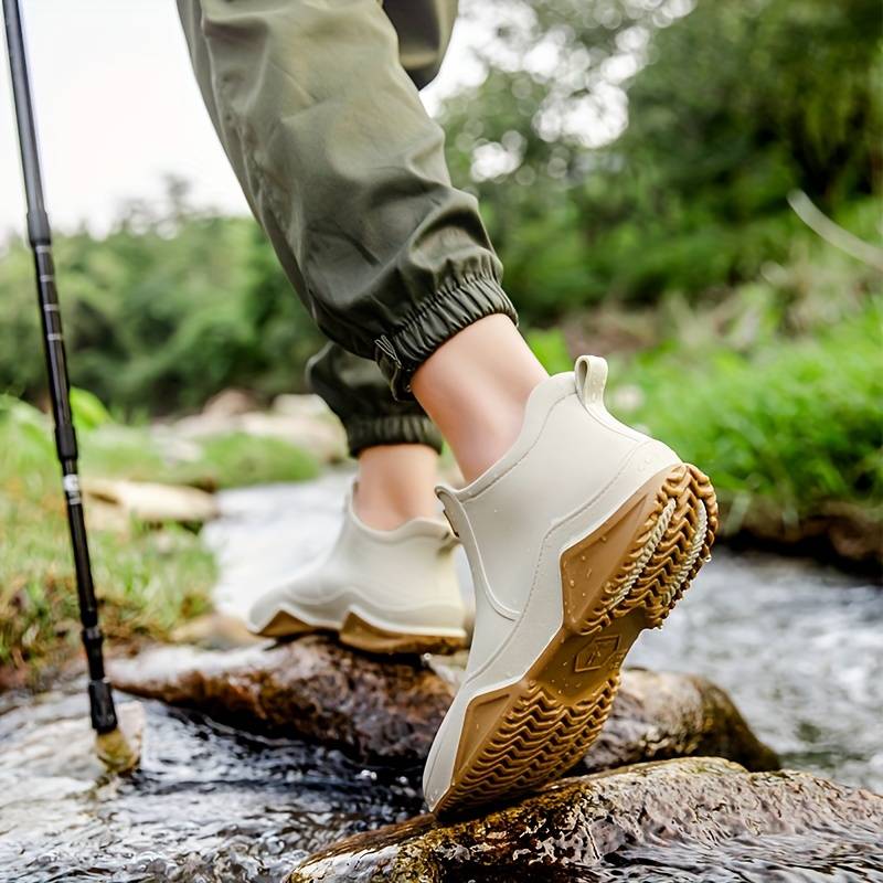 Daria - Modern Orthopedic Rubber Boot