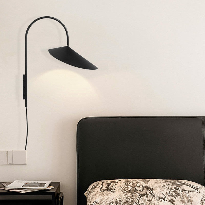Nzmarket Modern Iron Petal Wall Light – Sculptural Shadow Art Design