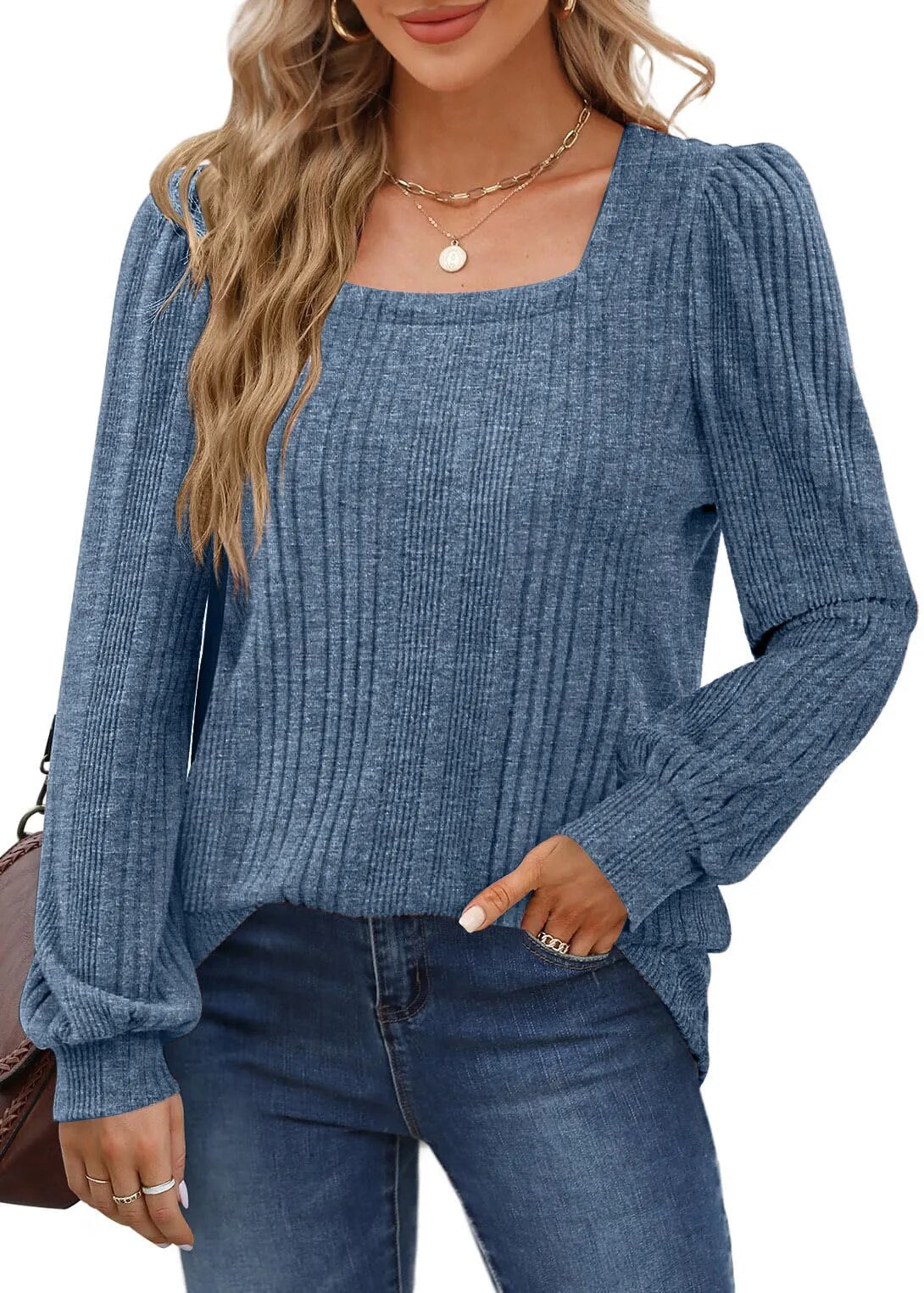 Scarlett - Trendy Top with Stylish Neckline