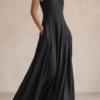 Women's Minimalist Linen Blend Halter Neck Sleeveless Maxi Dress