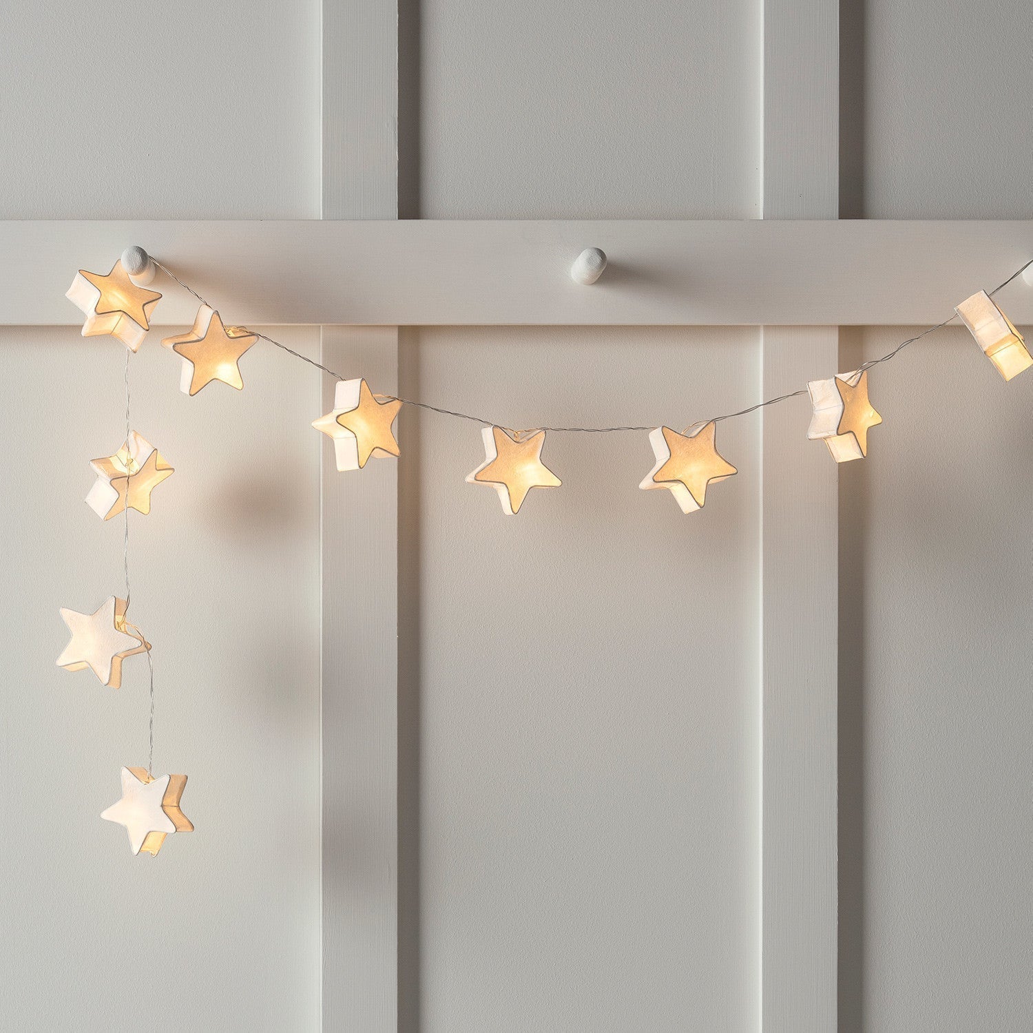 Nzmarket Hanging Paper Star Christmas Fairy Lights – Warm Glow Indoor Decoration