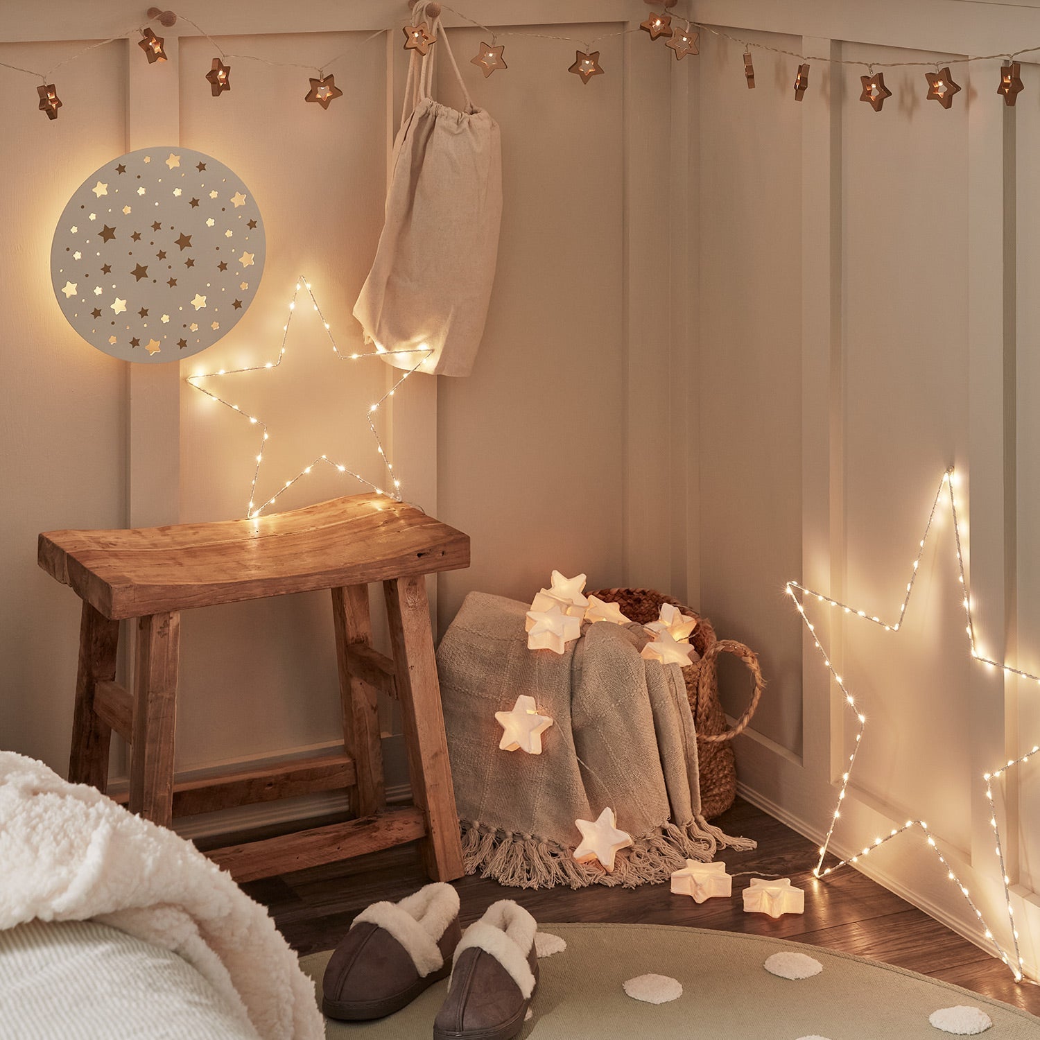 Nzmarket Hanging Paper Star Christmas Fairy Lights – Warm Glow Indoor Decoration
